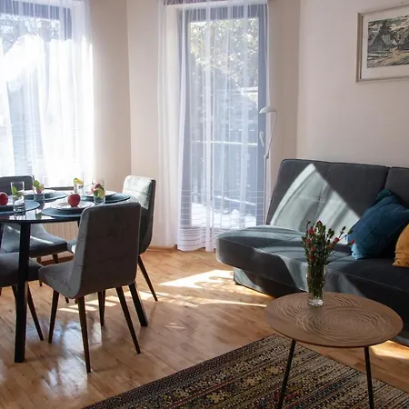 Antosia Apartment